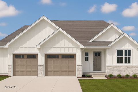 2257 Green Leaf Circle Norwalk IA 50211