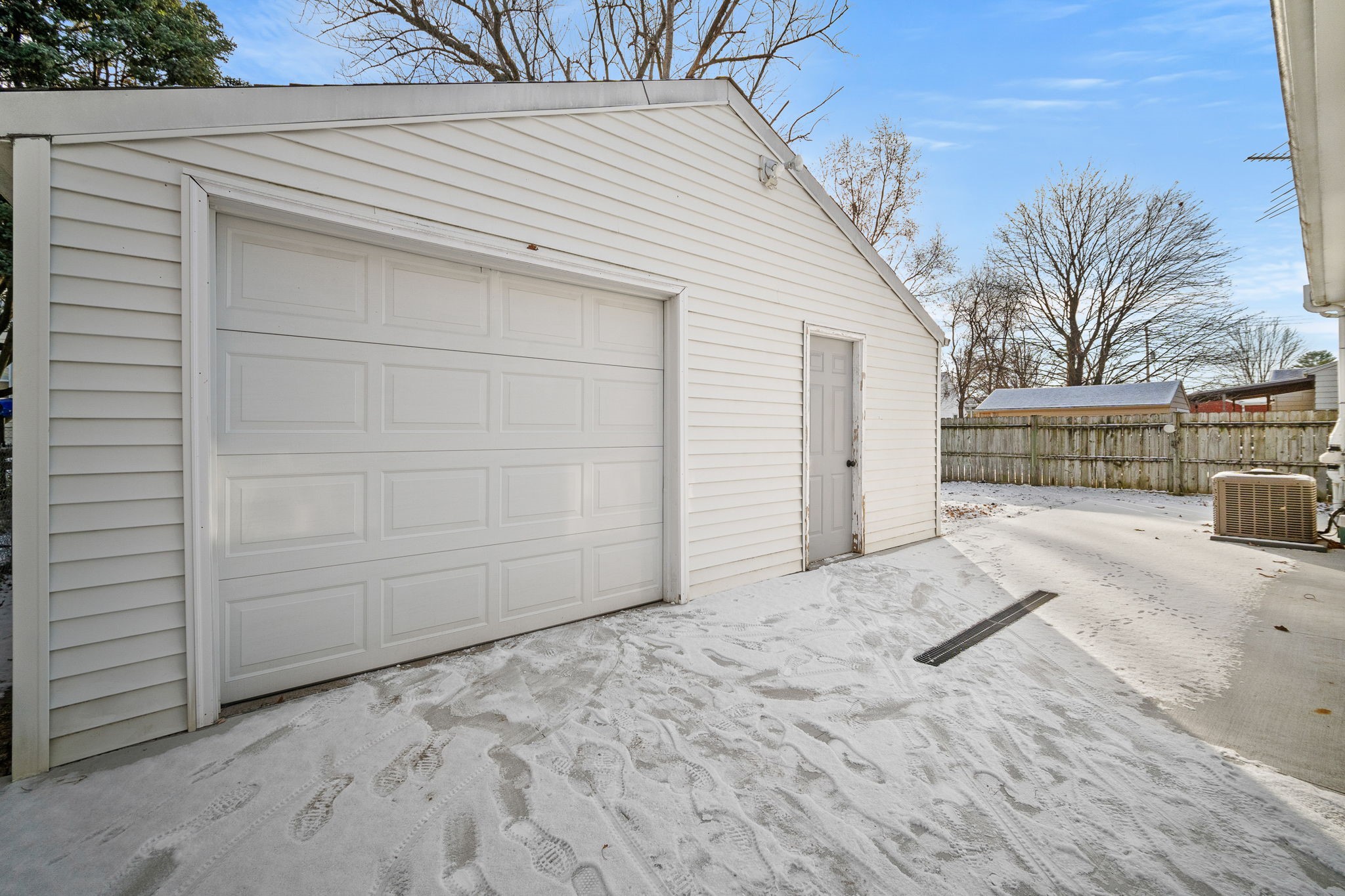 1915 51st Street, Des Moines, Iowa image 17