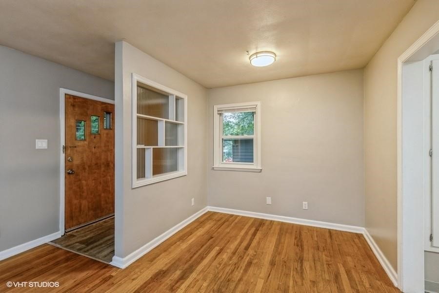 6445 Center Street, Windsor Heights, Iowa image 4