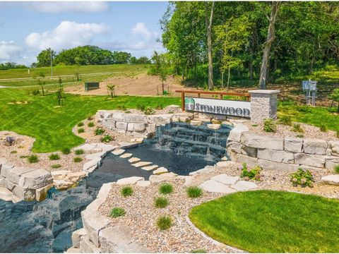 1516 S Timber Lane West Des Moines IA 50266