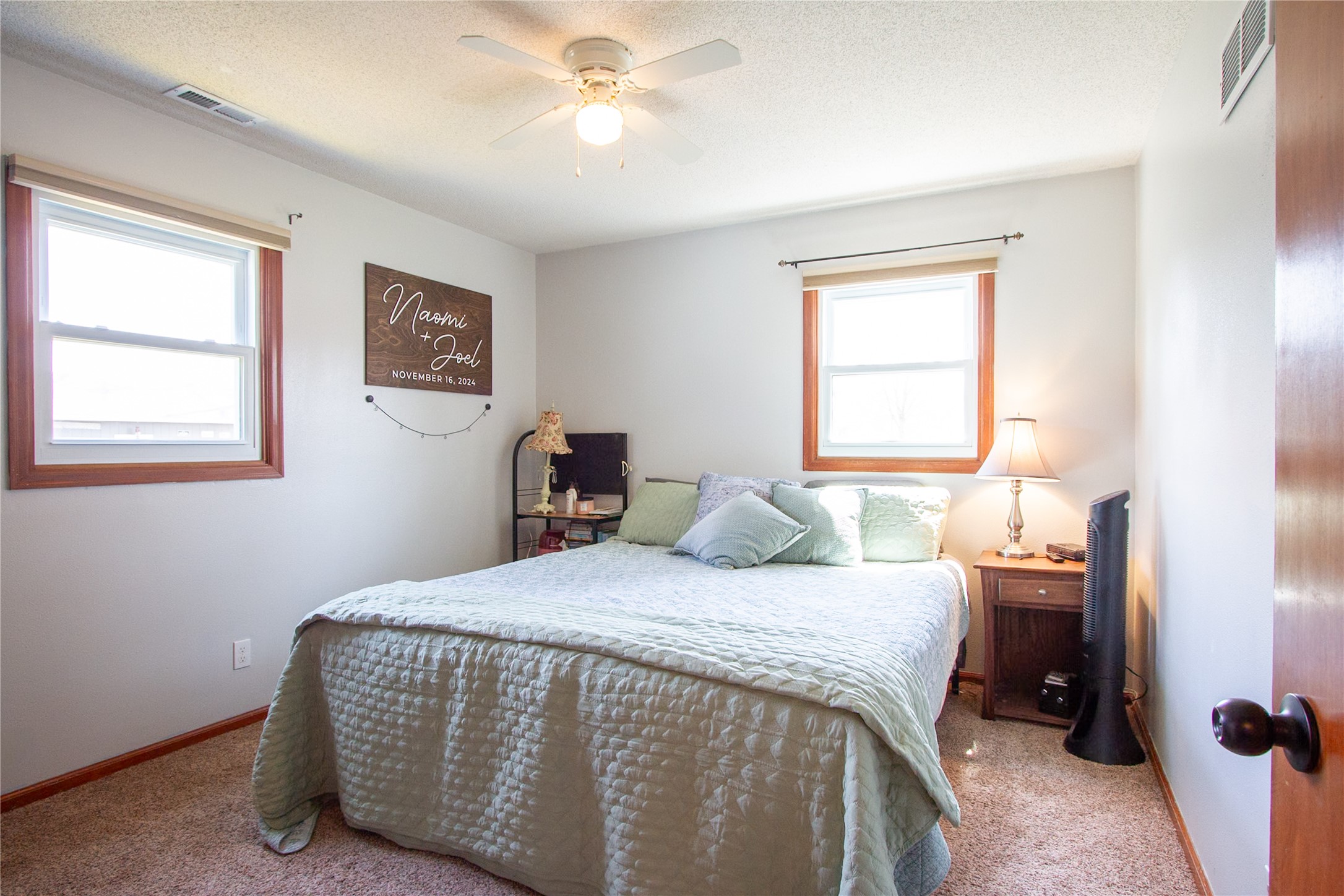609 Maple Street, Pella, Iowa image 13