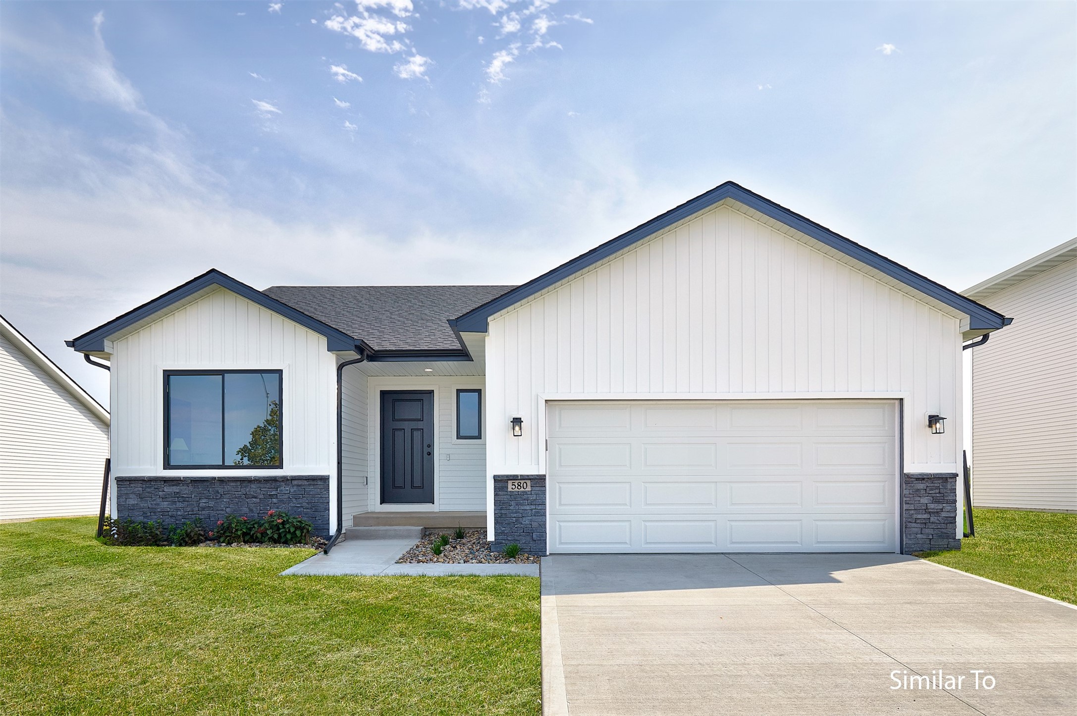 615 NW Compass Avenue, Waukee, Iowa image 1