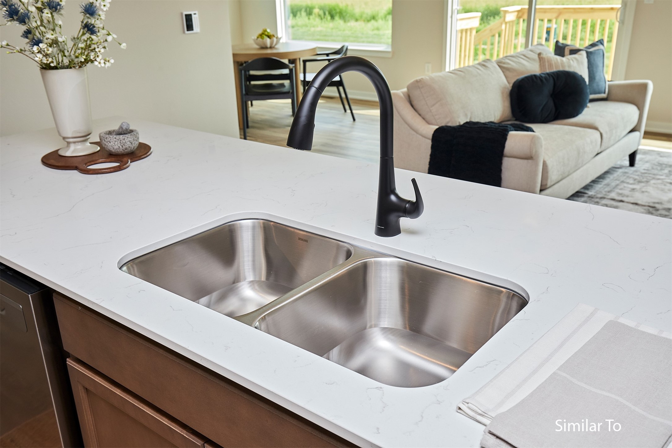615 NW Compass Avenue, Waukee, Iowa image 14