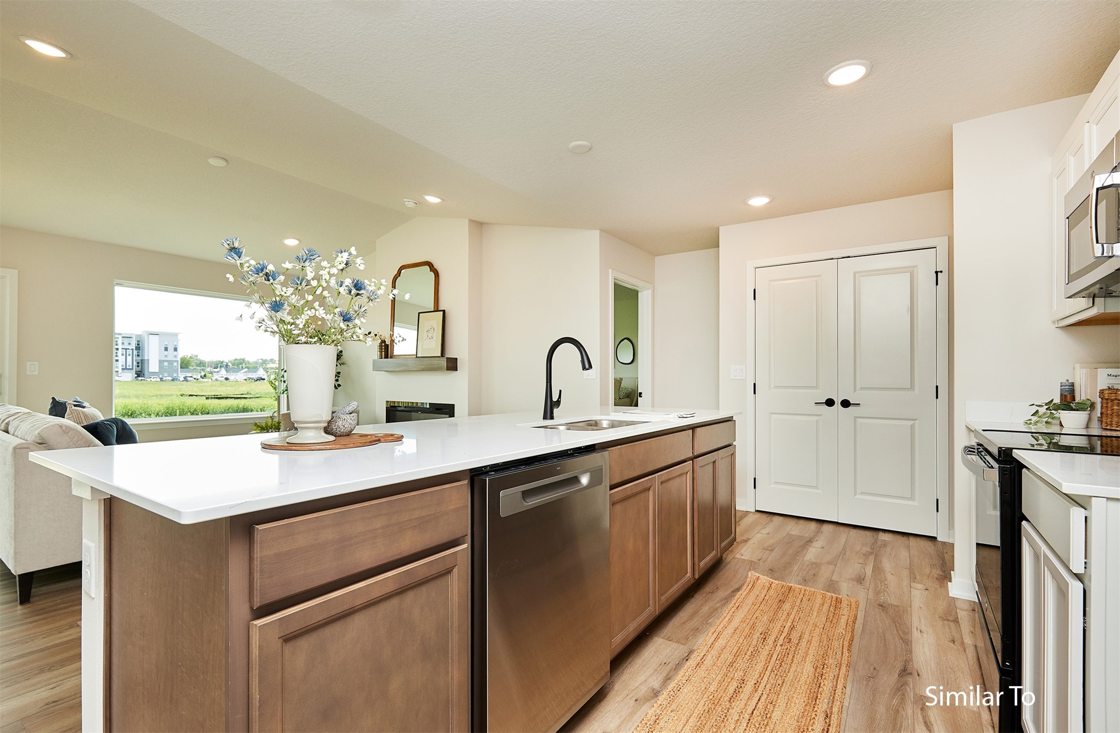 615 NW Compass Avenue, Waukee, Iowa image 15