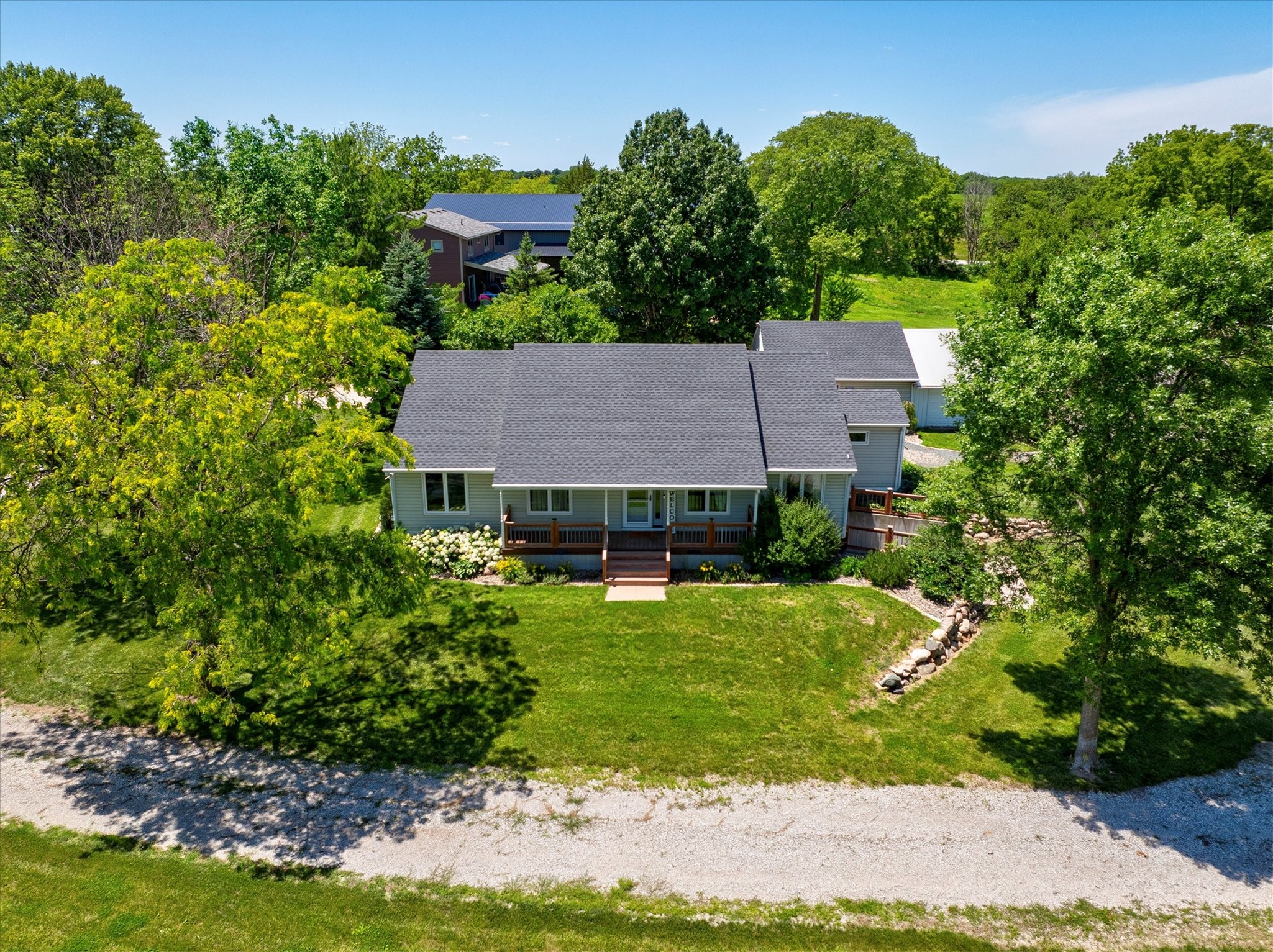 Photo 1 of 31 — 13069 Garst Trail, Indianola, IA 50125