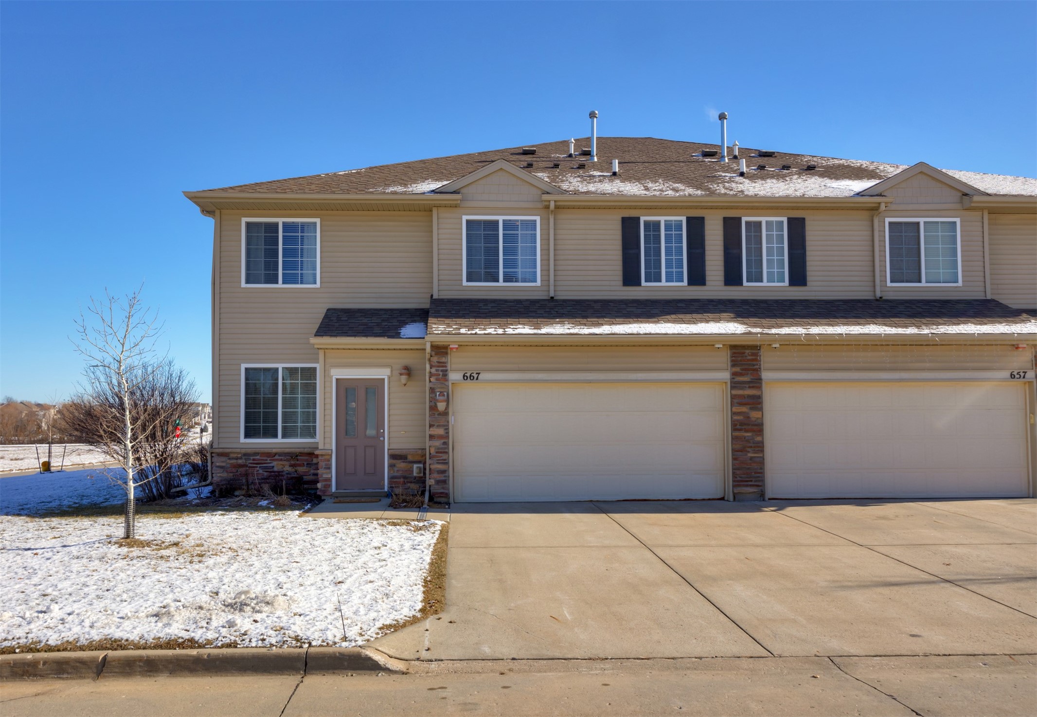 667 Villa Court, West Des Moines, Iowa image 2