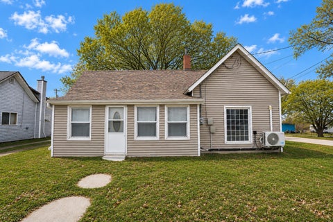 Homes For Sale - 313 1st Avenue<br/> Story County, Collins, IA 50055