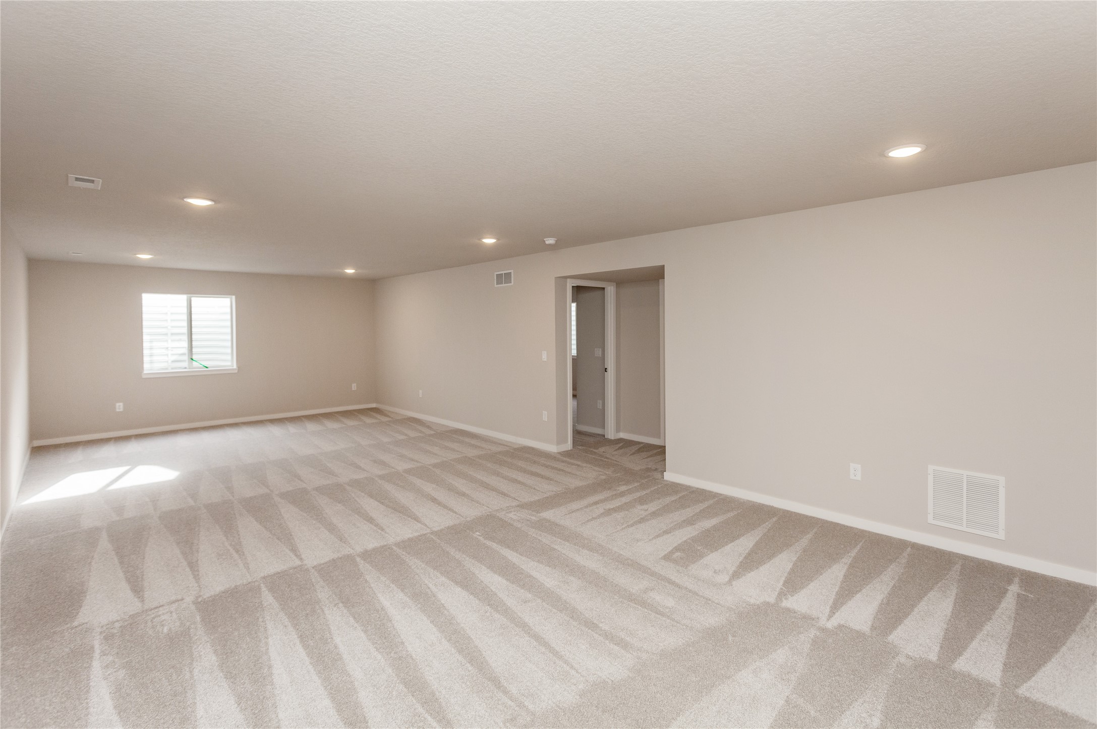 2737 13th Street, Bondurant, Iowa image 27