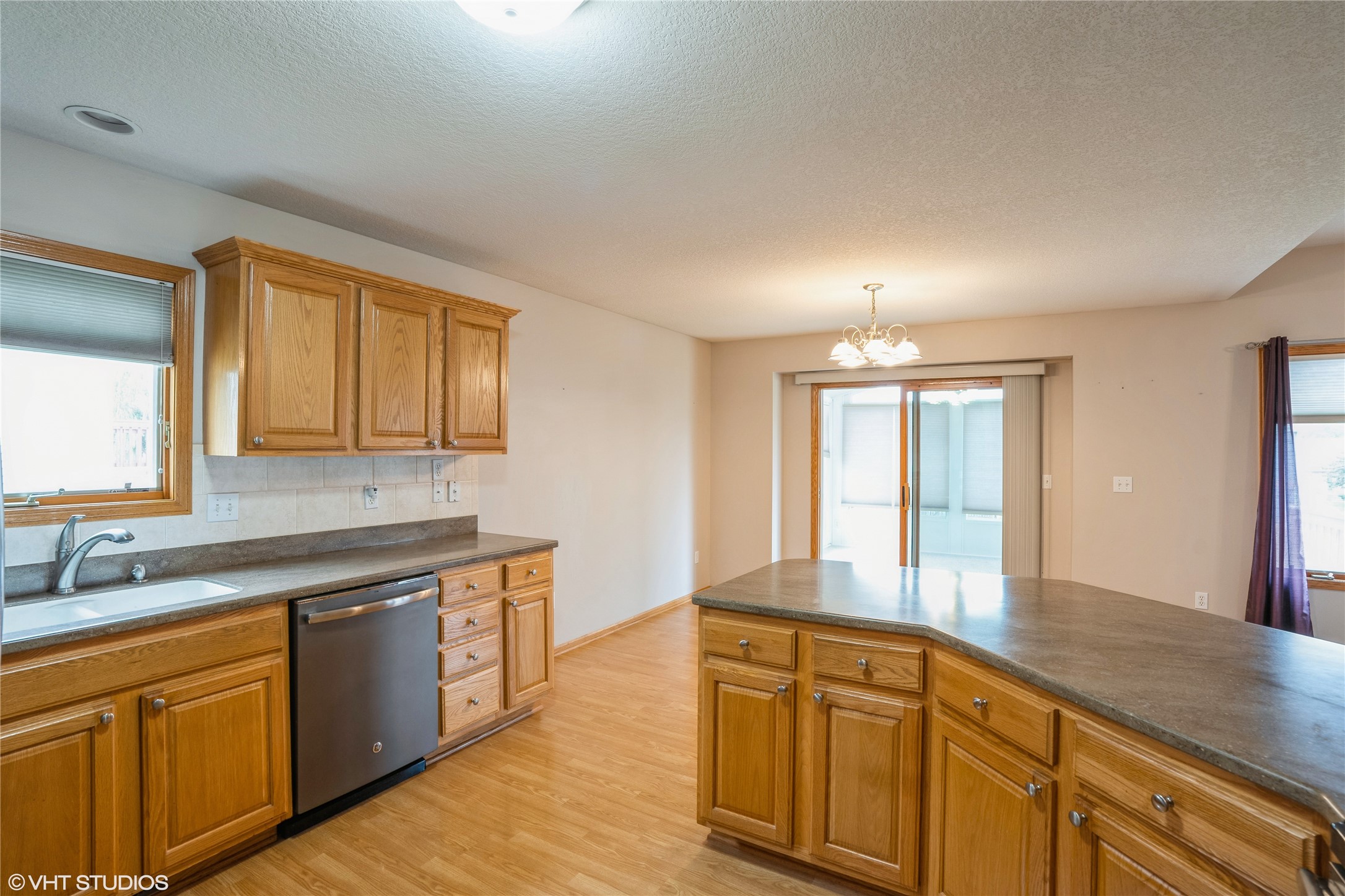 3205 SW Brookeline Drive, Ankeny, Iowa image 9
