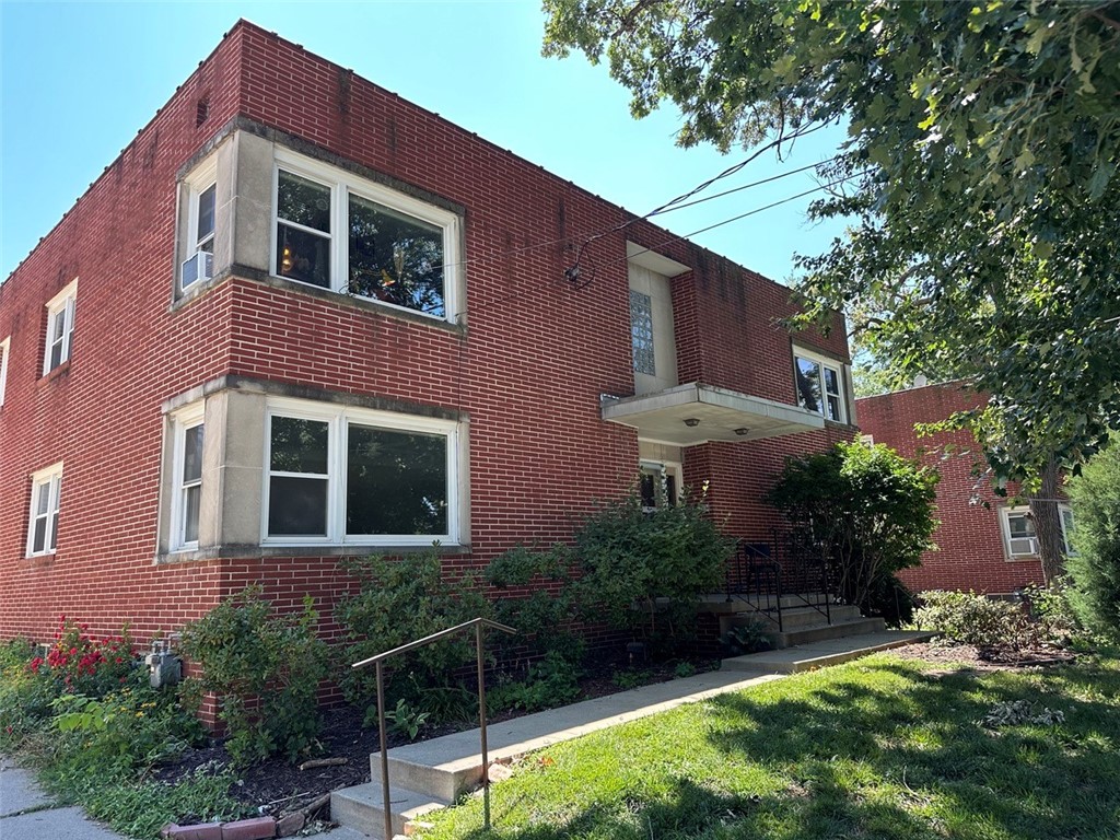 4220 Ingersoll Avenue #203, Des Moines, Iowa image 2