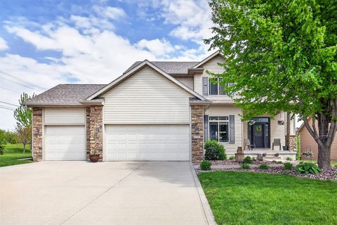 Homes For Sale - 4533 NW 167th Street<br/> Dallas County, Clive, IA 50325