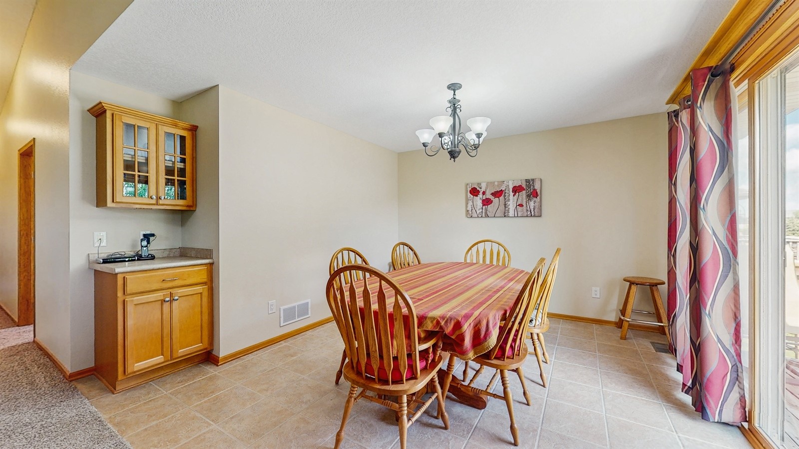 1415 Lake Shore Circle, Altoona, Iowa image 7