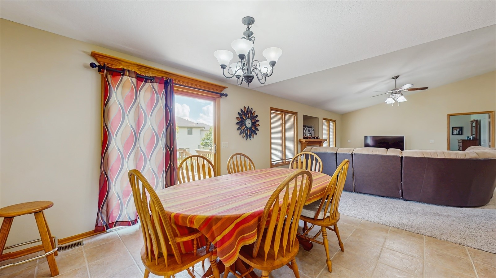 1415 Lake Shore Circle, Altoona, Iowa image 6