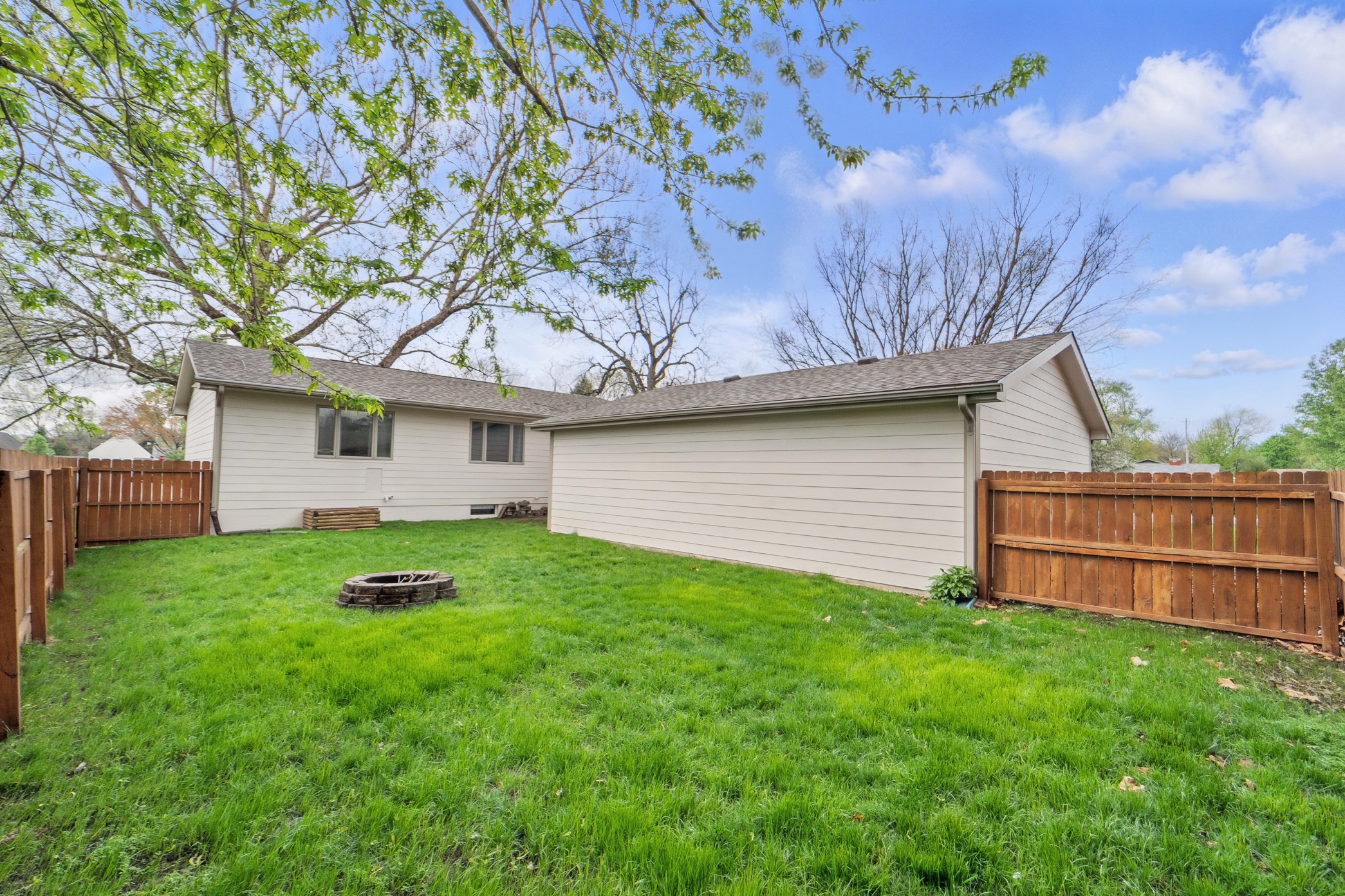 305 E Wood Street, Polk City, Iowa image 24