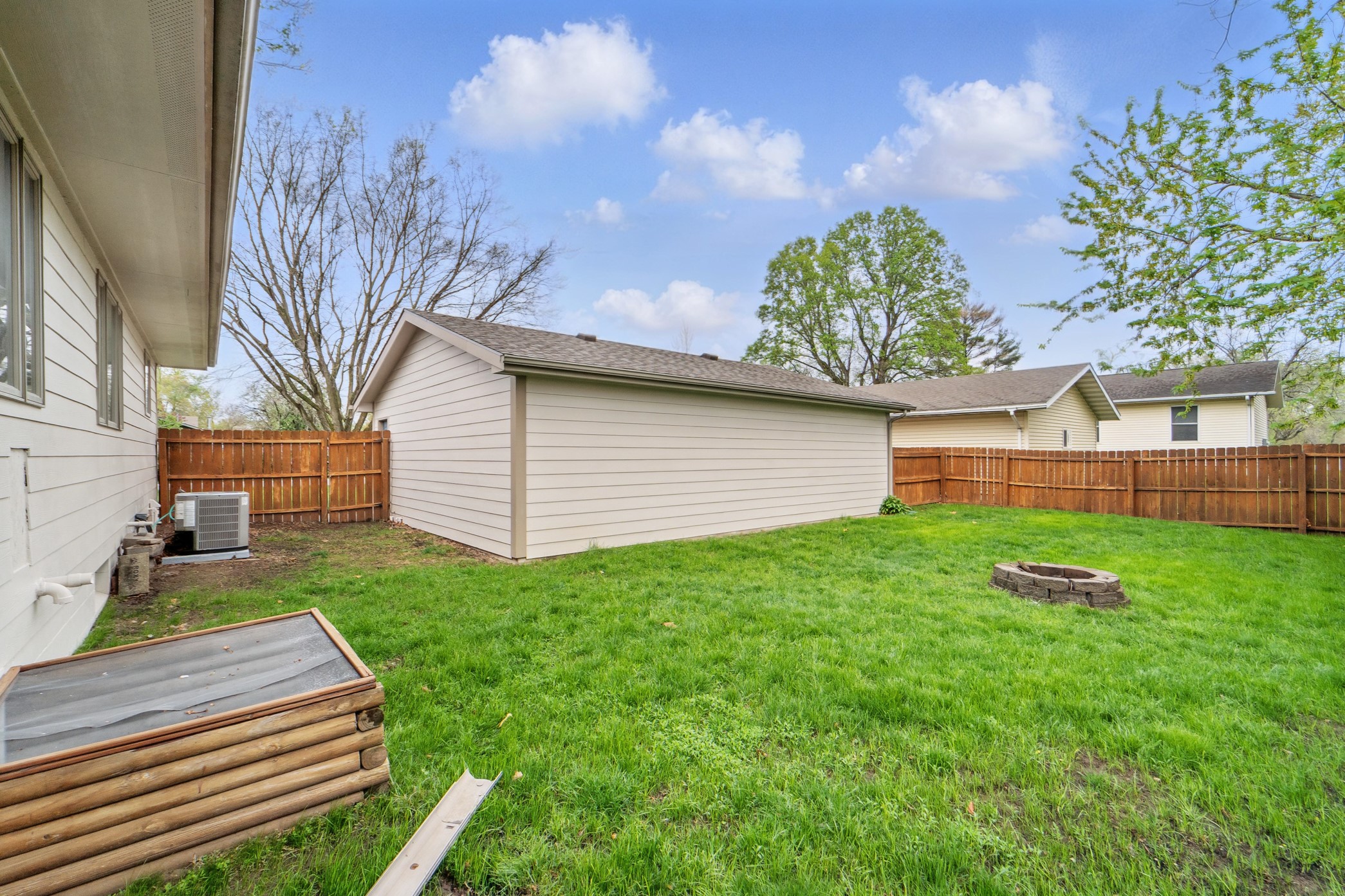305 E Wood Street, Polk City, Iowa image 23