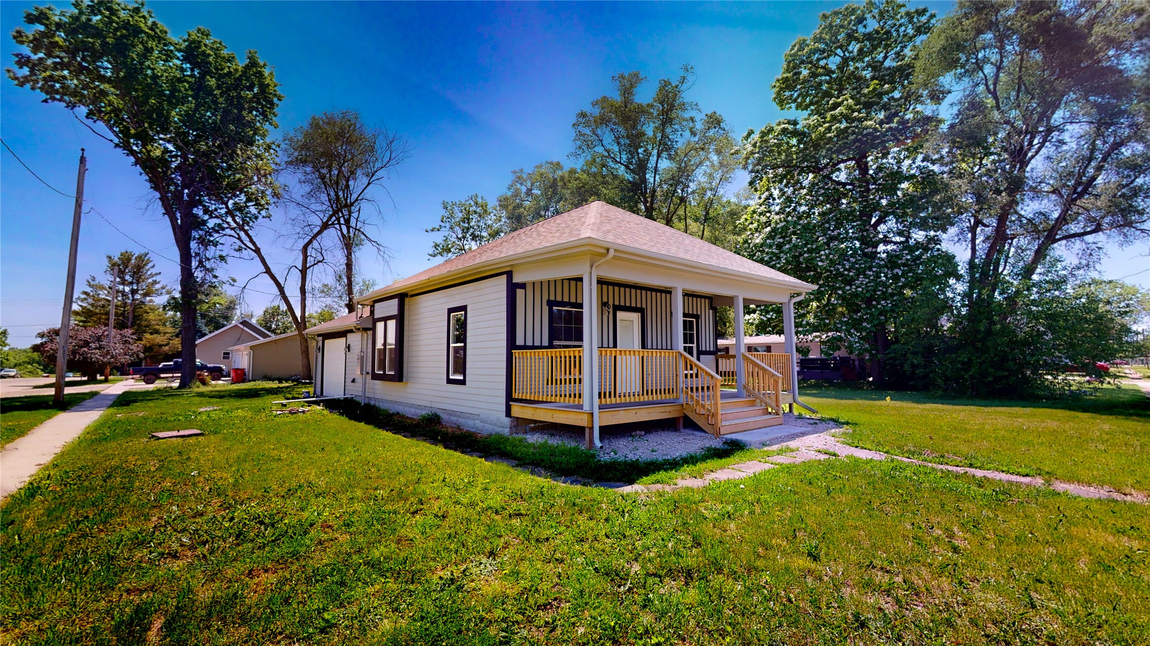 416 E D Main Street