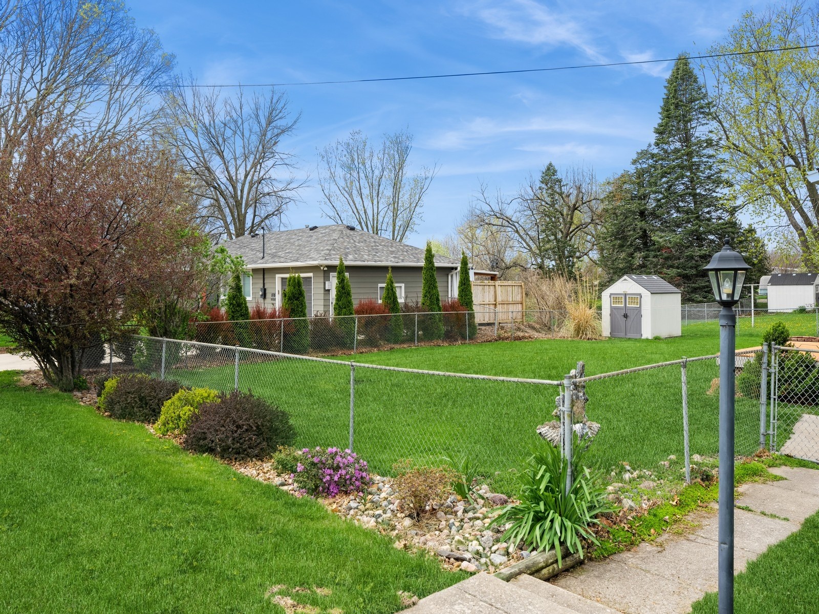 2713 1st Avenue, Newton, Iowa image 28