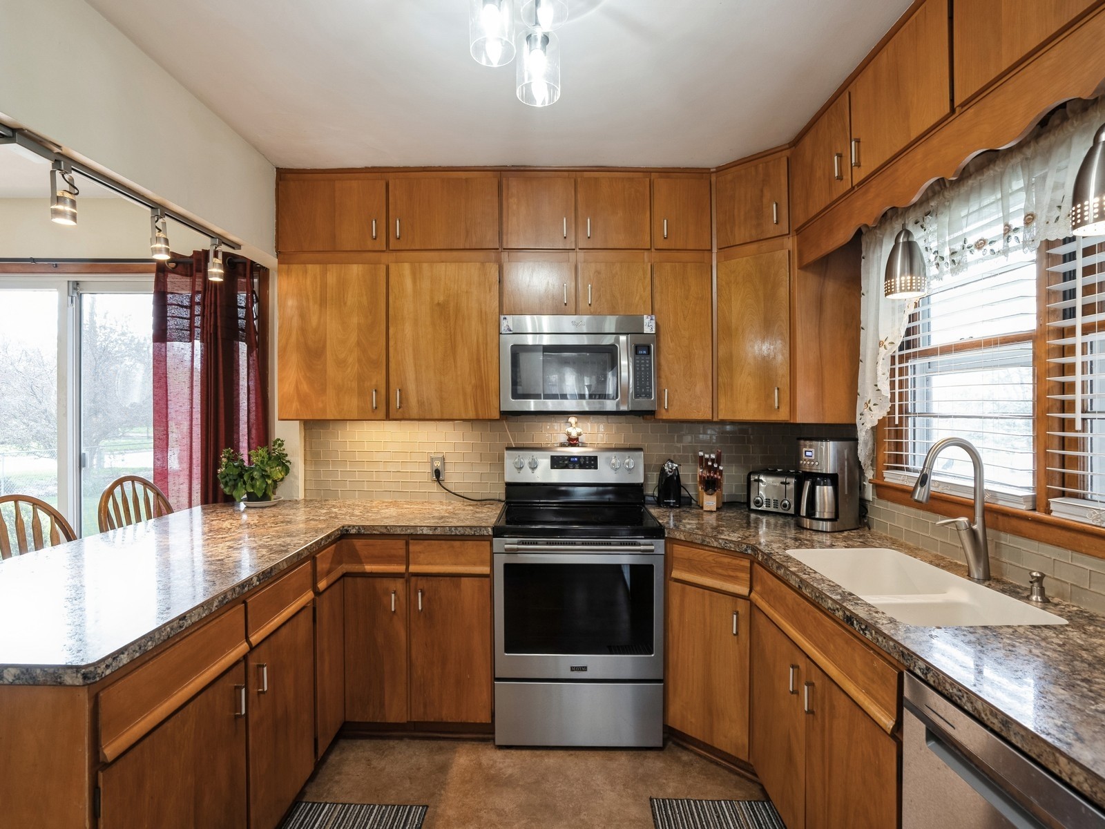 2713 1st Avenue, Newton, Iowa image 9