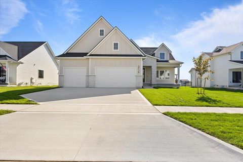 2719 NW Greenwood Street Ankeny IA 50023