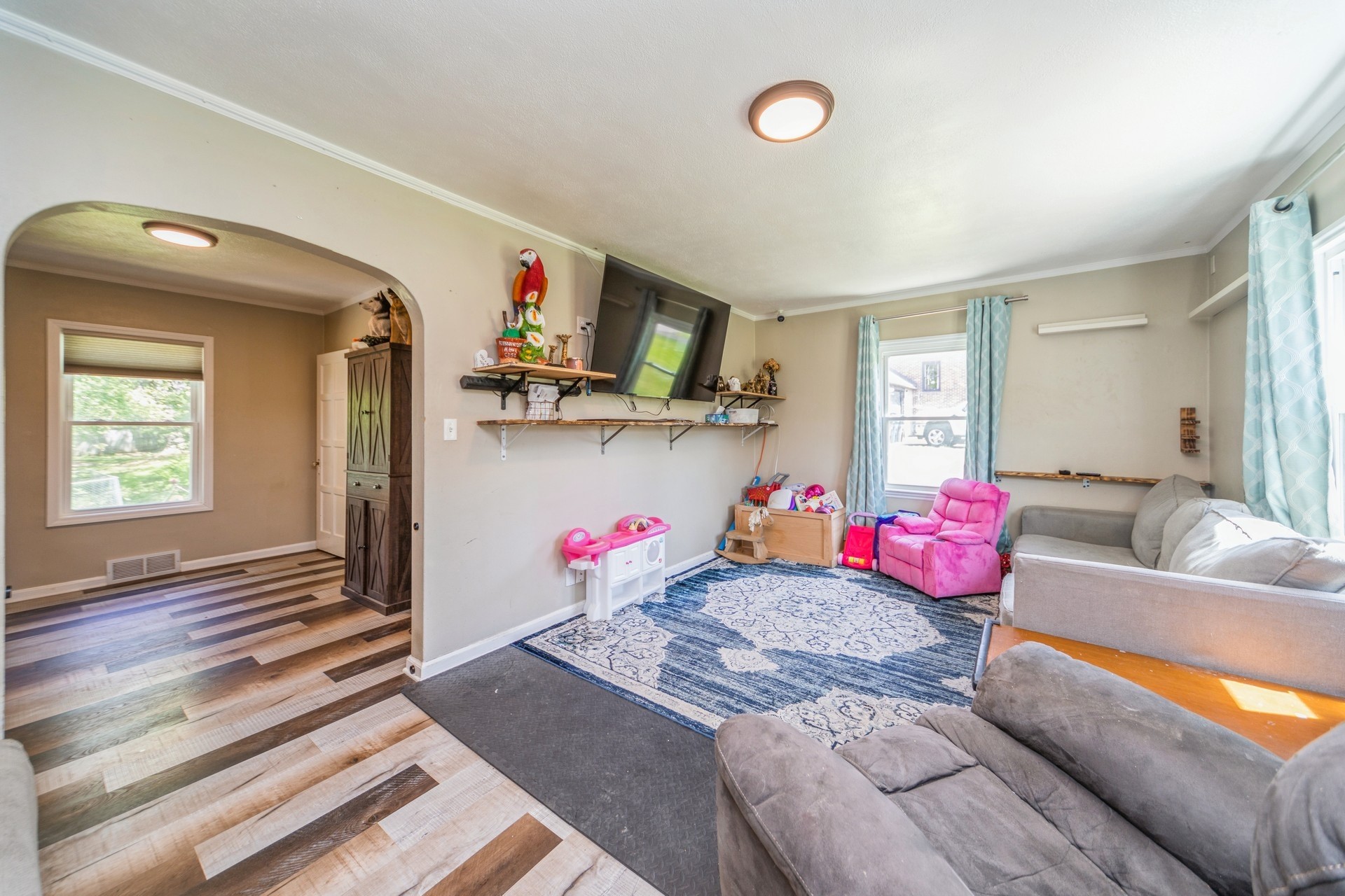 1523 Allison Avenue, Des Moines, Iowa image 5