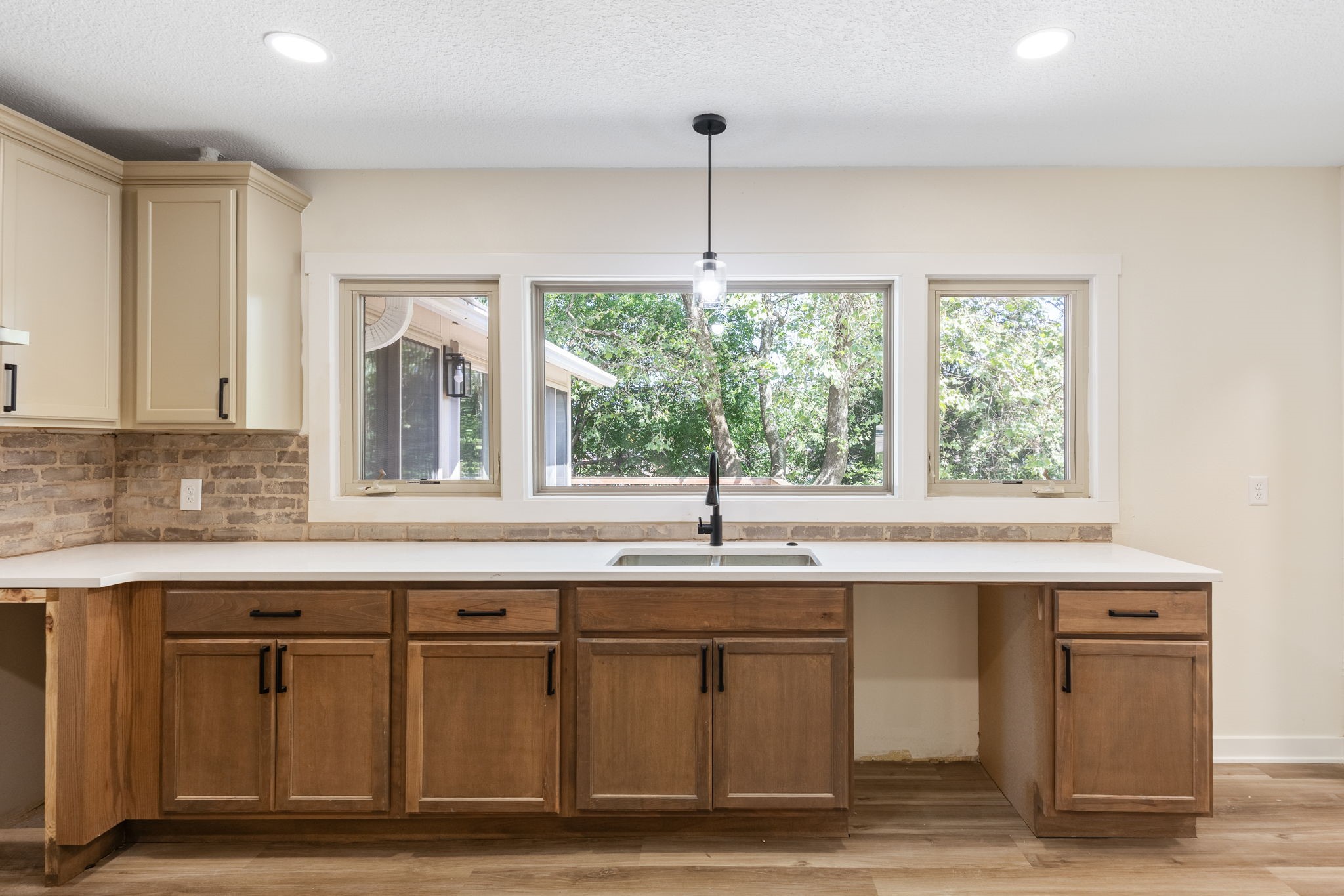 6619 Sunset Terrace