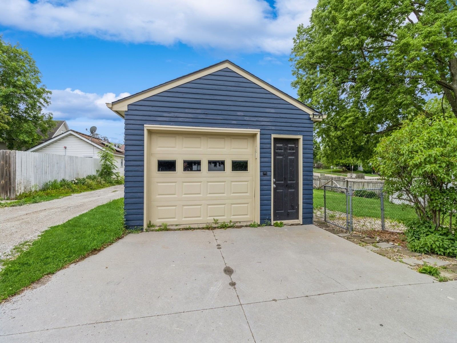 607 N Howard Street, Indianola, Iowa image 26