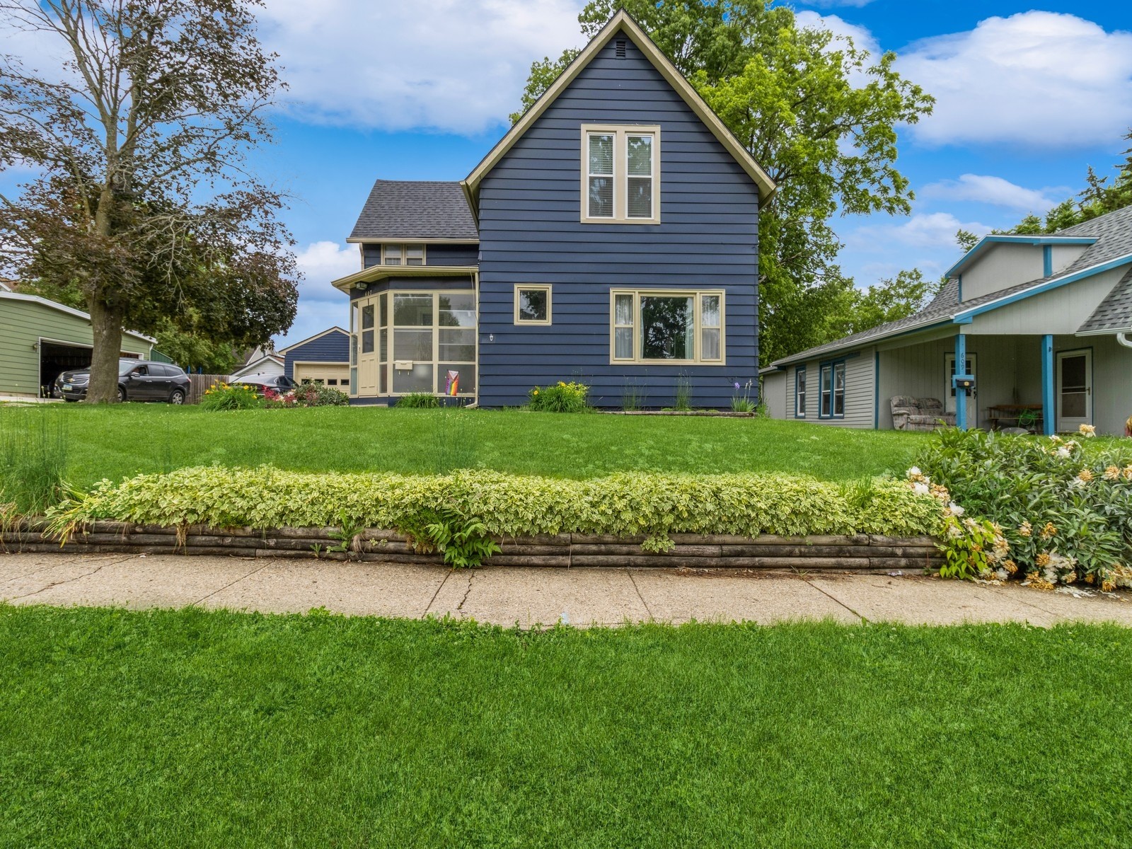 607 N Howard Street, Indianola, Iowa image 1