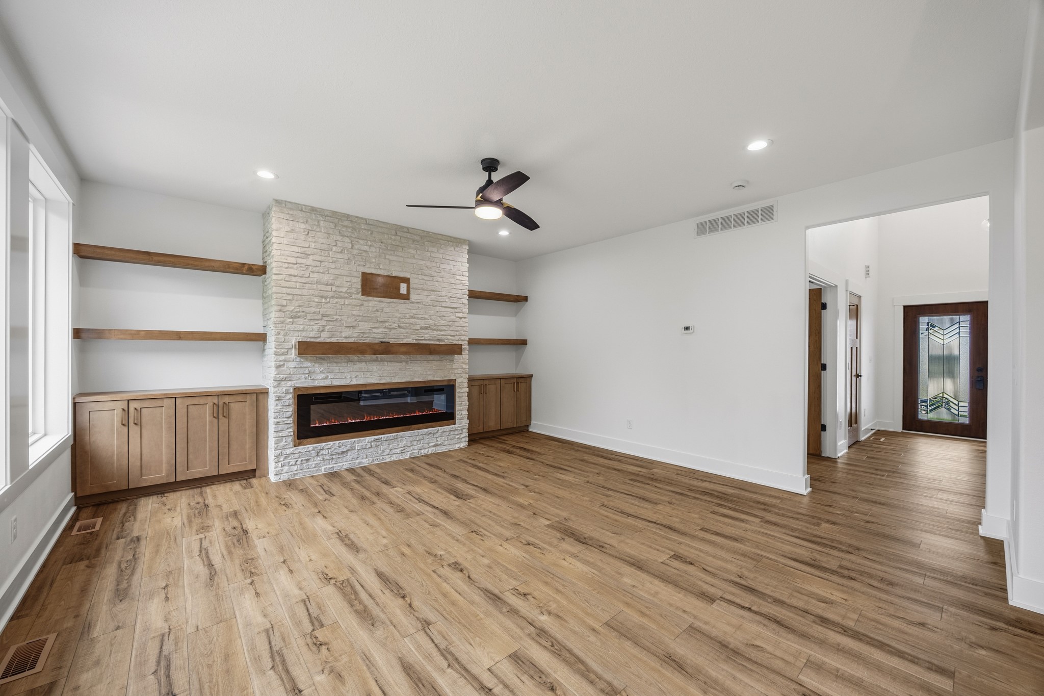 5380 Carter Court