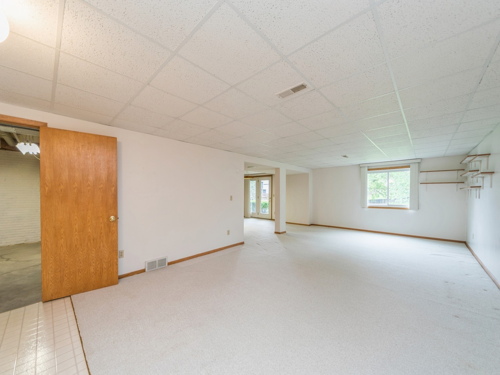 140 S 52nd Street, West Des Moines, Iowa image 17