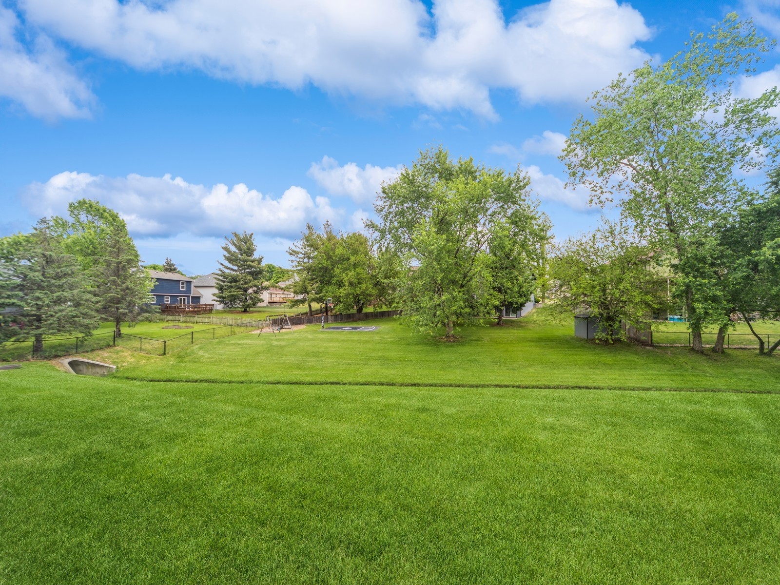 140 S 52nd Street, West Des Moines, Iowa image 2