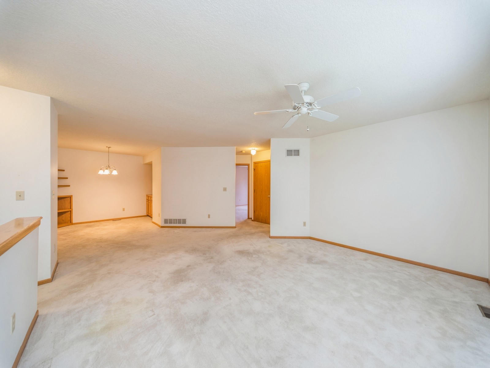 140 S 52nd Street, West Des Moines, Iowa image 4