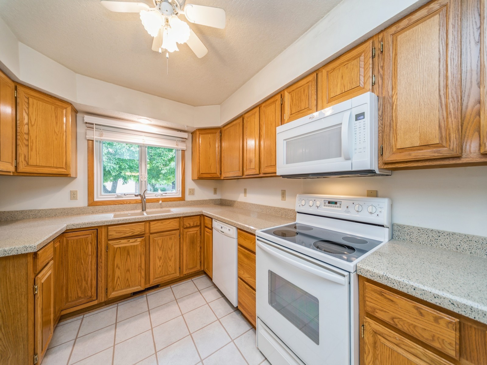 140 S 52nd Street, West Des Moines, Iowa image 6