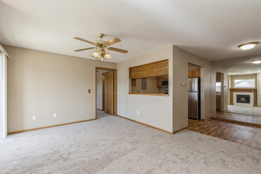 Clive, Iowa 50325, United States, 2 Bedrooms Bedrooms, ,2 BathroomsBathrooms,Residential,Active,230711