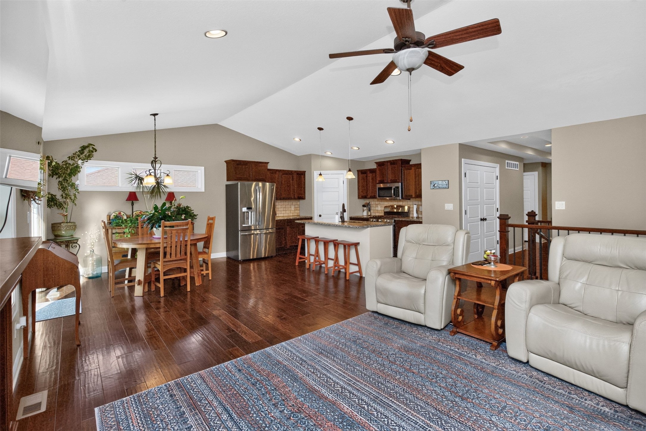 526 Crescent Lane