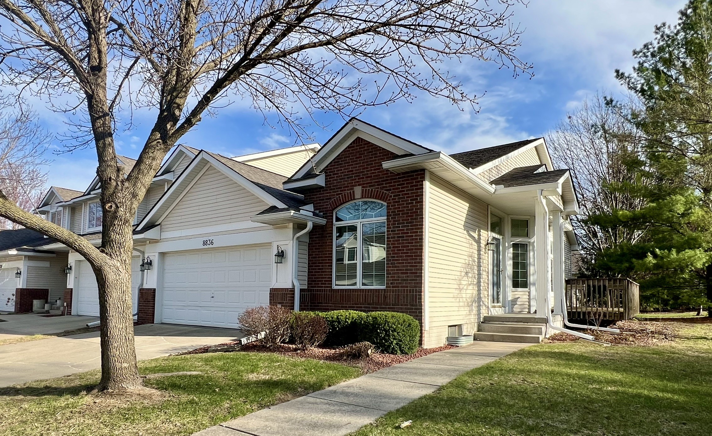8836 Denton Place, Johnston, Iowa image 1