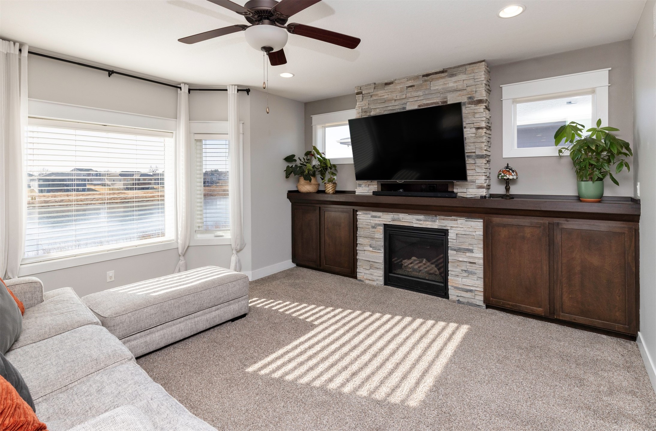 9440 Rushbrook Drive