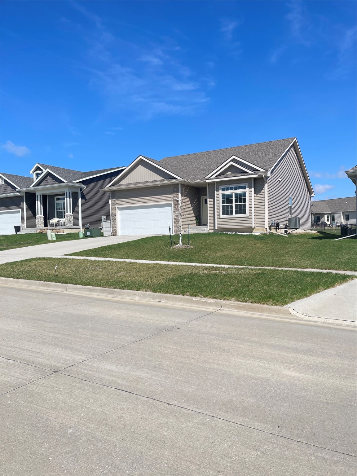 425 SE Hollow Court, West Des Moines, Iowa image 3