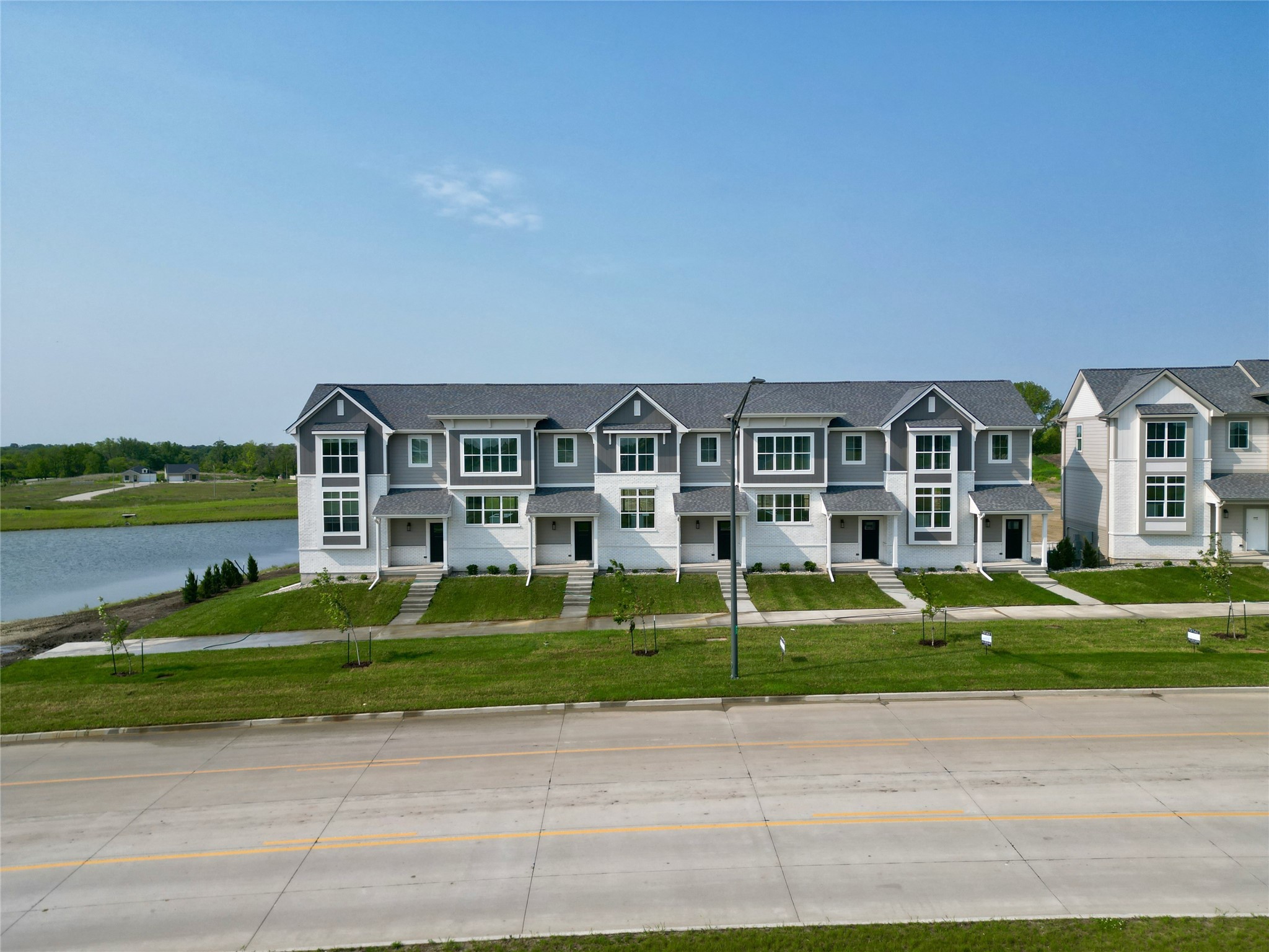 1481 SE Superior Lane, Waukee, Iowa image 2