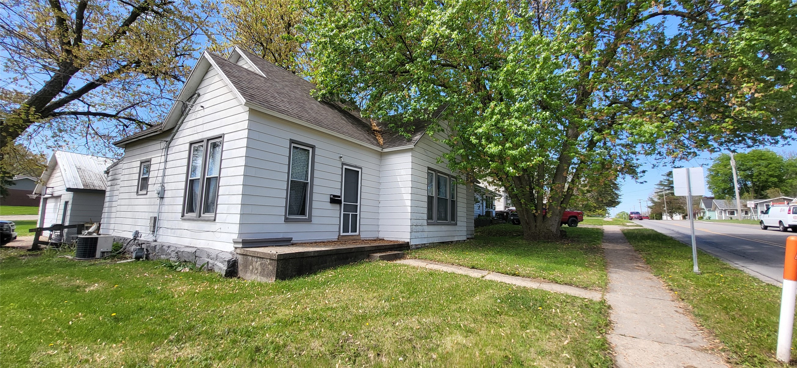 503 W 2nd Avenue, Indianola, Iowa image 4