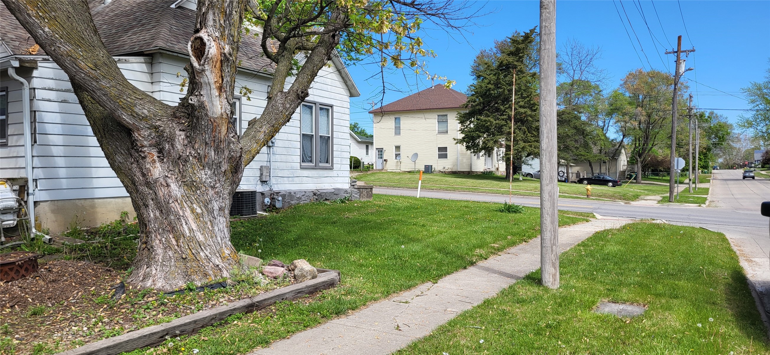 503 W 2nd Avenue, Indianola, Iowa image 3