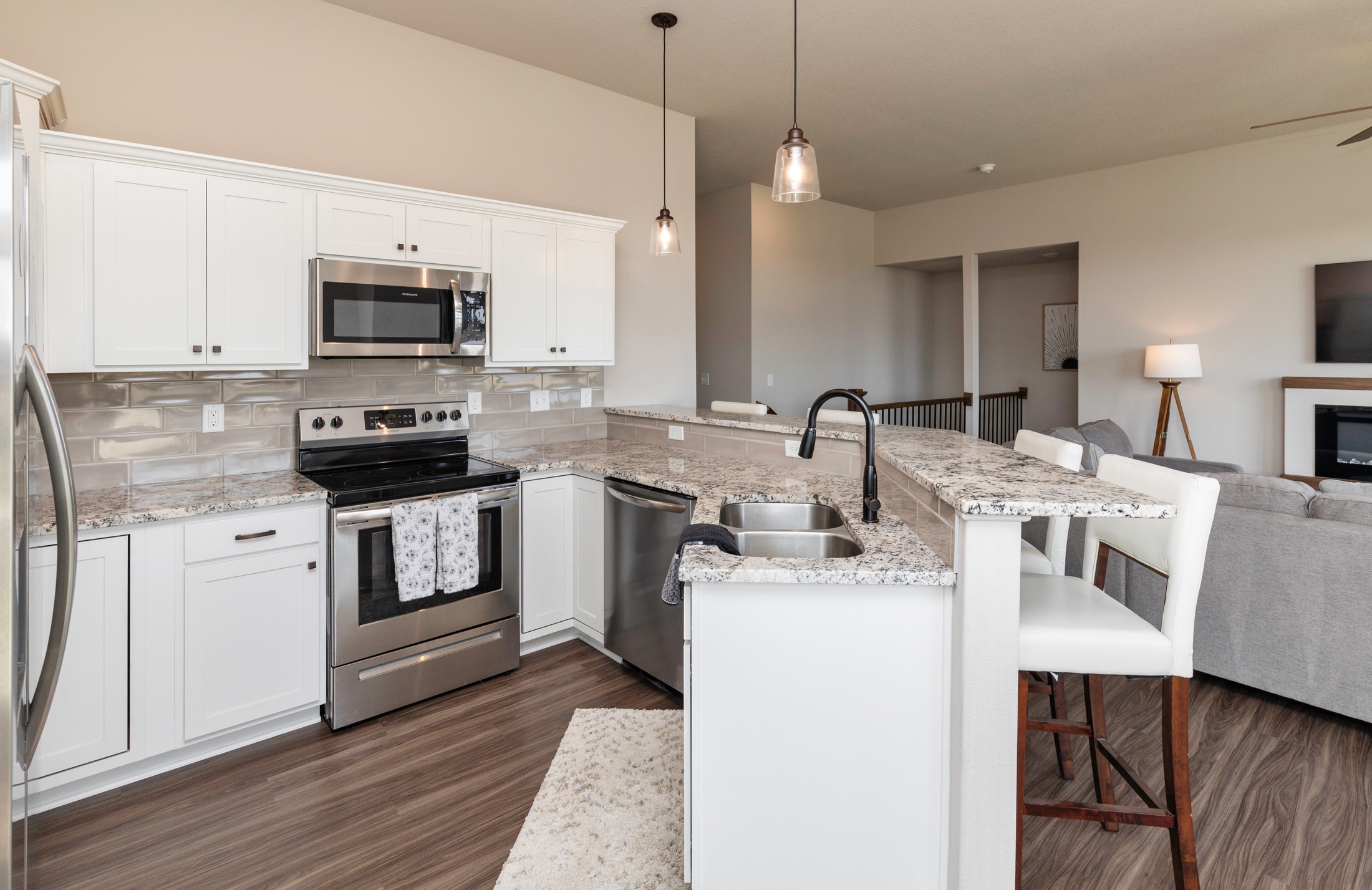 172 Crossroads Drive, Des Moines, Iowa image 13