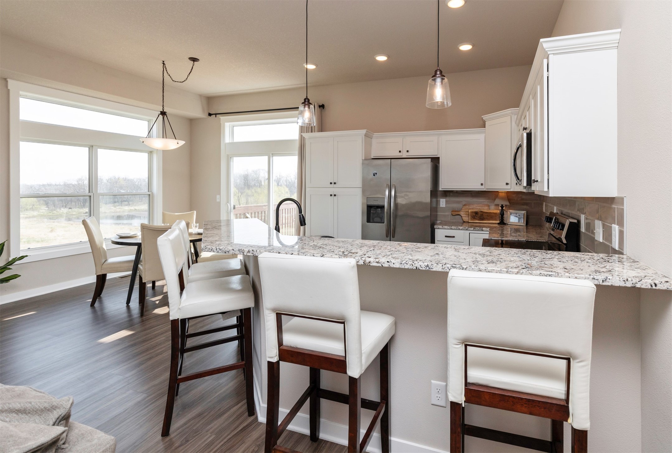 172 Crossroads Drive, Des Moines, Iowa image 11