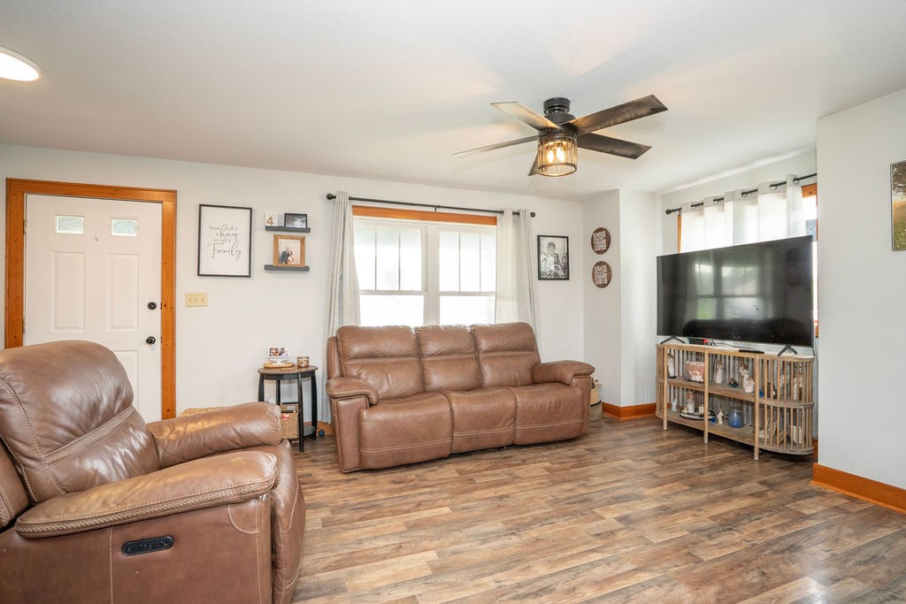 102 Davenport Street, Mingo, Iowa image 6