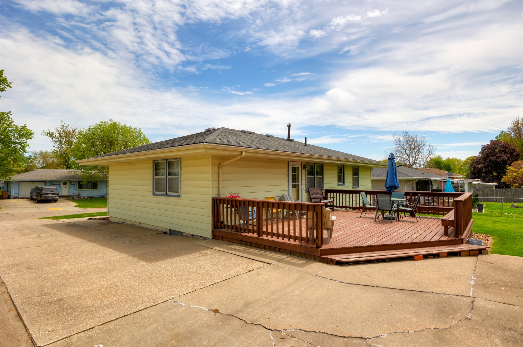 600 N 4th Street, Carlisle, Iowa image 19