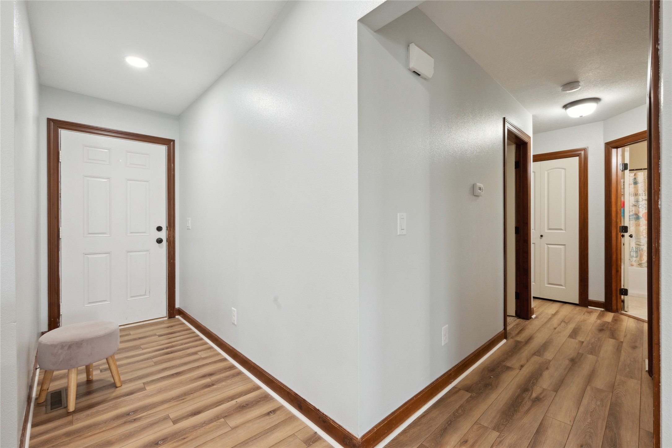 725 SE Pleasant View Drive, Waukee, Iowa image 3