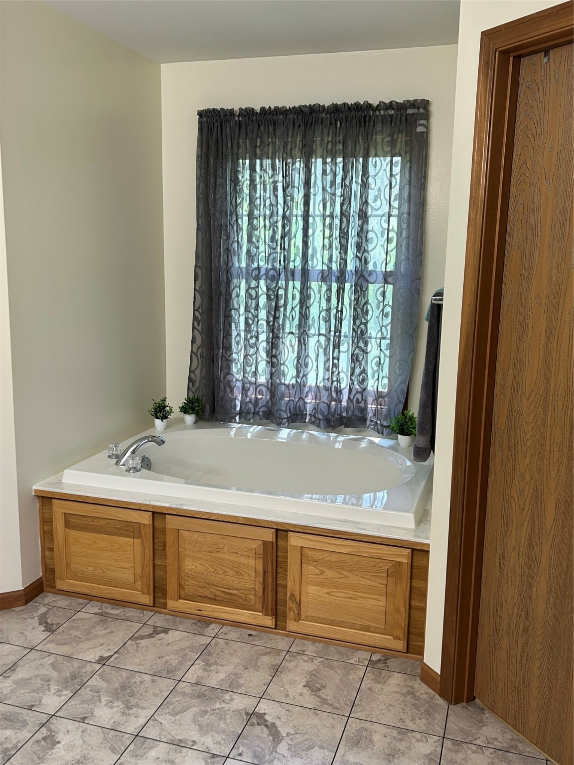 4460 Leo Drive, Panora, Iowa image 24