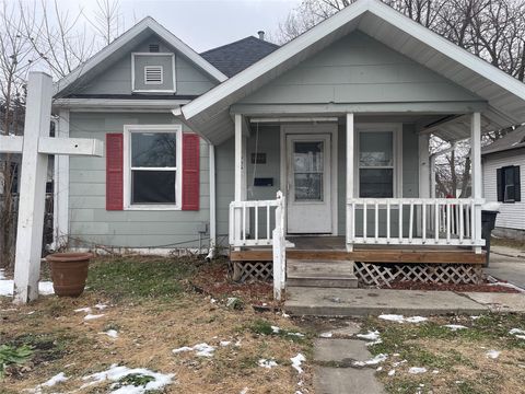 1443 17th Street Des Moines IA 50314