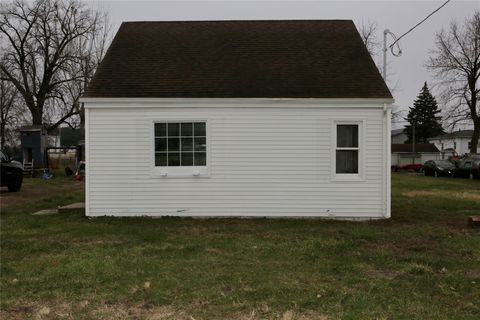 425 NE Broadway Avenue Des Moines IA 50313