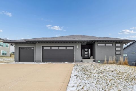 9409 Foxtail Circle Norwalk IA 50211