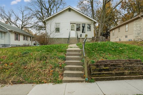 1617 33rd Street Des Moines IA 50311